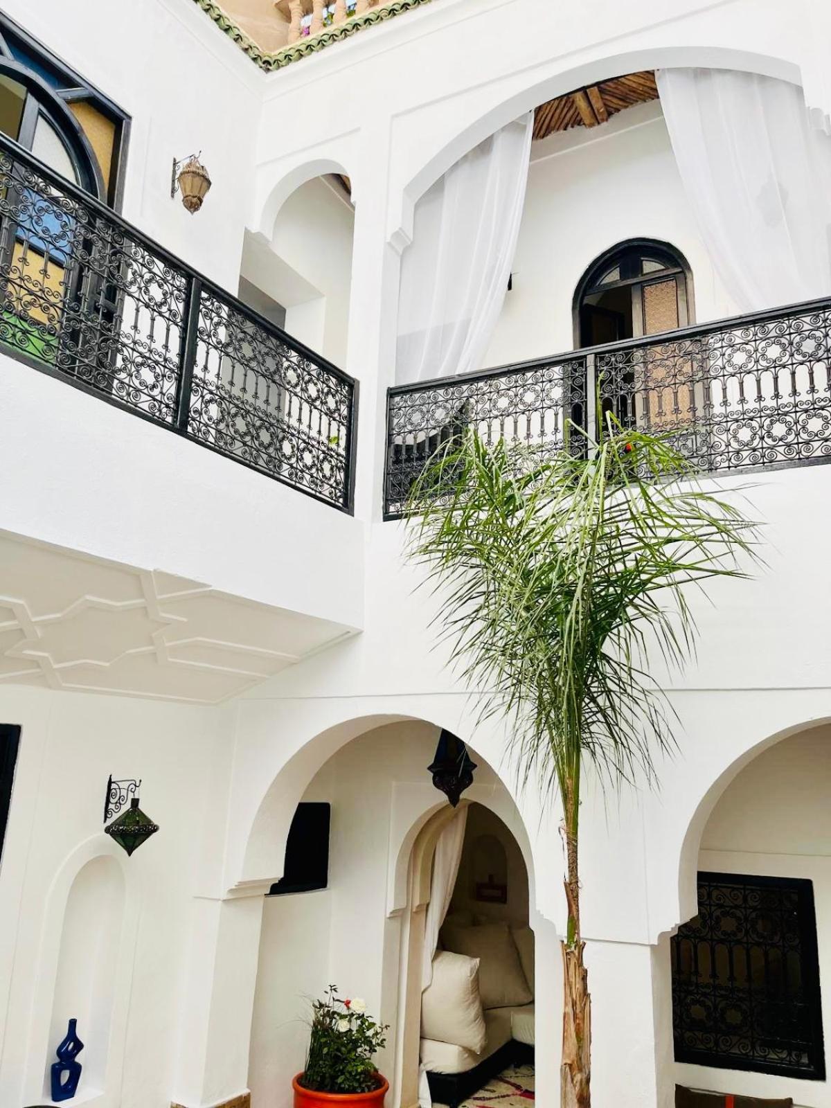 Riad Darna 4 Chambres Avec Piscine Et Petit Dejeuner Марракеш Екстер'єр фото